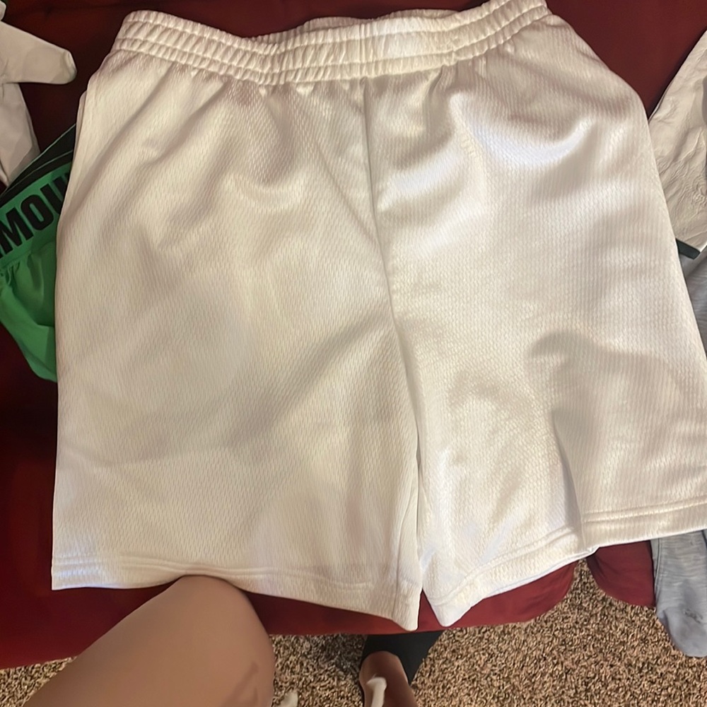 Men’s white shorts